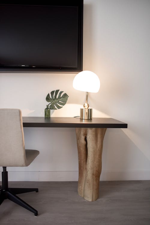 Creating Your Ideal Minimalist Living Room: Style and Serenity
