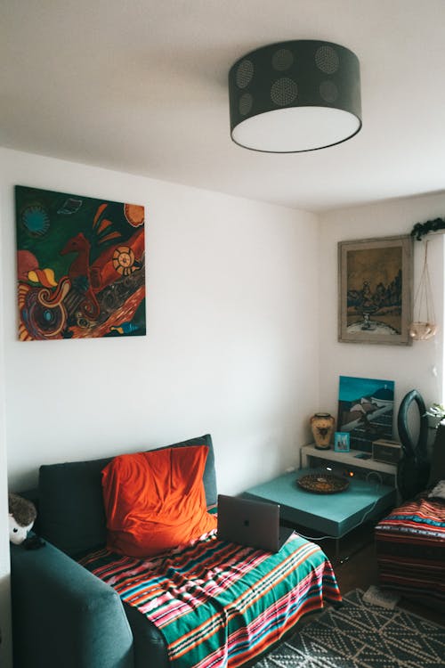 How to Create Your Dream Minimalist Living Room