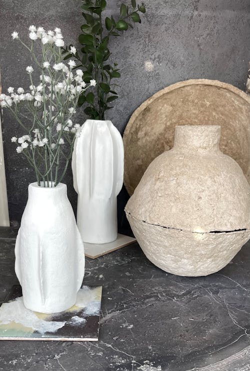 Minimalist Living Room Ideas: Design Tips for a Calm & Stylish Space