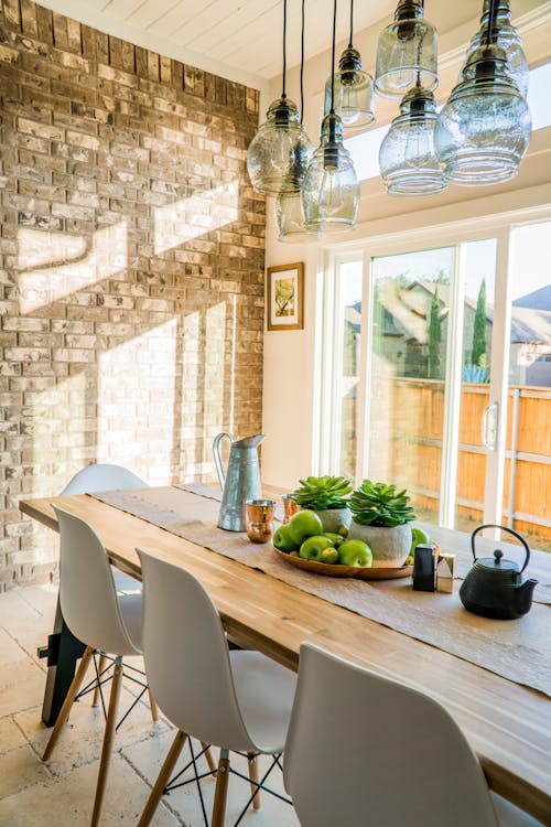 How to Create a Minimalist Living Room: Your Guide to Calm Simplicity