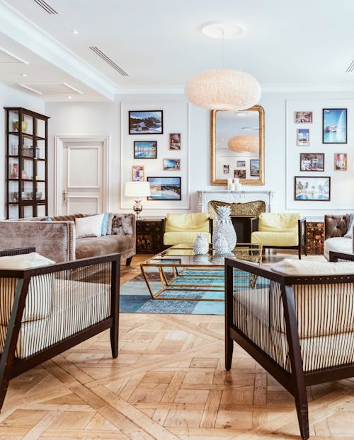 **Minimalist Living Room: Essential Shopping Guide**