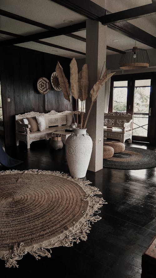 Embrace Serenity: Create Your Minimalist Living Room
